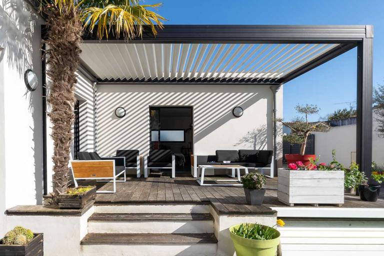 Quel est l'intérêt d'une pergola bioclimatique ?